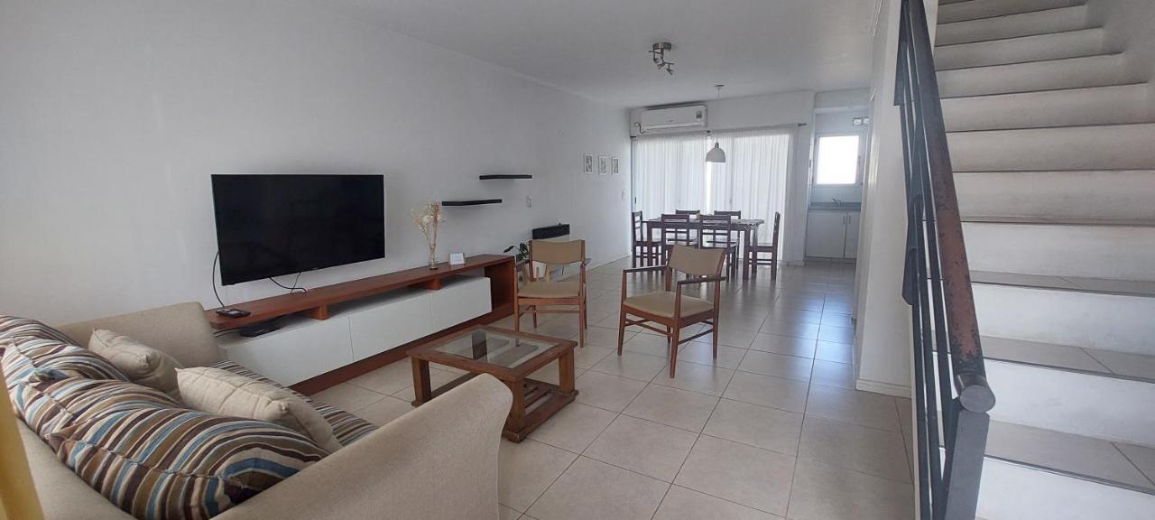 Ferienwohnung Caireles Del Carnaval Gualeguaychú Exterior foto