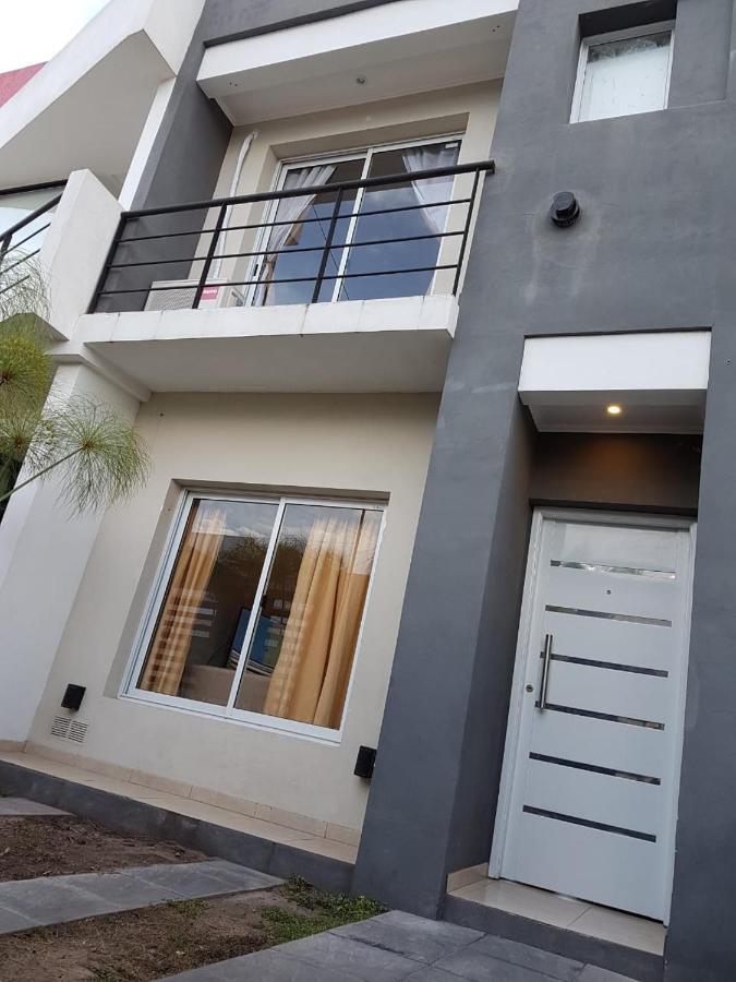 Ferienwohnung Caireles Del Carnaval Gualeguaychú Exterior foto